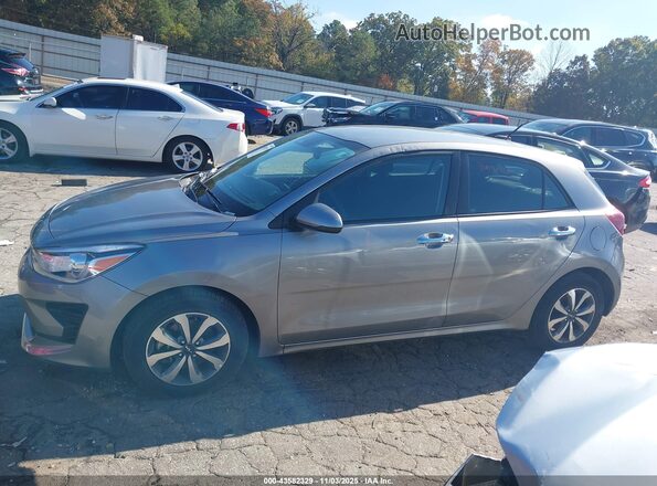 3KPA25AD4PE541194 2023 KIA RIO 5-DOOR Silver Панорамний вид салону 360°