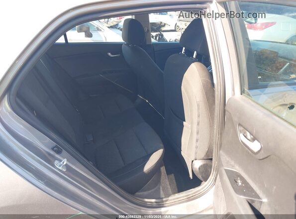 3KPA25AD4PE541194 2023 KIA RIO 5-DOOR Silver Вид наклейки з VIN-кодом
