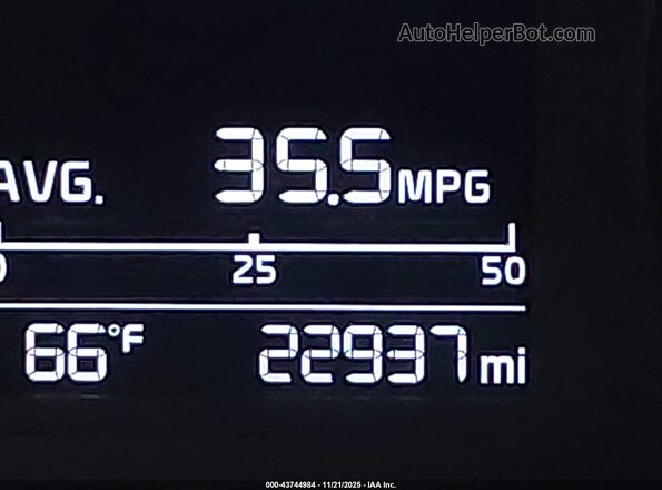 3KPA25AD5PE596348 2023 KIA RIO 5-DOOR Red 