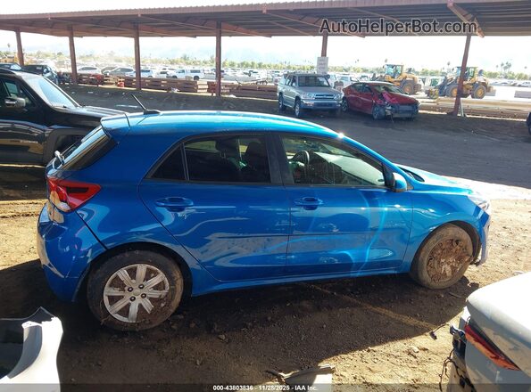 3KPA25AD8ME368002 2021 KIA RIO 5-DOOR Blue Սալոնի 360 աստիճան տեսք