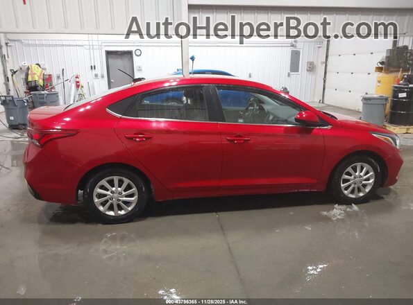 3KPC24A61LE114053 2020 HYUNDAI ACCENT Red Вид задньої частини салону