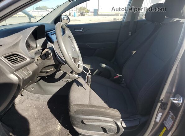 3KPC24A61LE124825 2020 HYUNDAI ACCENT Серый Вид салона спереди