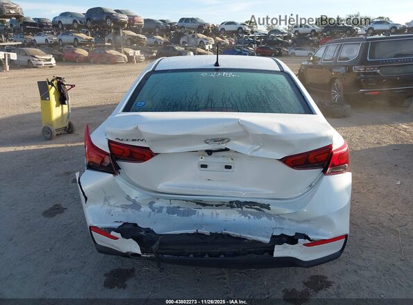 3KPC24A62LE104079 2020 HYUNDAI ACCENT White Front view