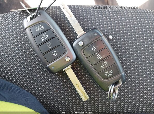 3KPC24A62ME137701 2021 HYUNDAI ACCENT Silver Vista del salpicadero