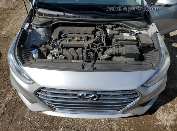 3KPC24A64LE106917 2020 HYUNDAI ACCENT Silver უკანა სალონის ხედი