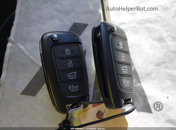 3KPC24A65LE092252 2020 HYUNDAI ACCENT Champagne Widok deski rozdzielczej