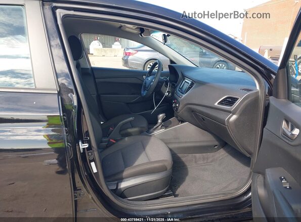 3KPC24A65ME131777 2021 HYUNDAI ACCENT Black Widok wnętrza z przodu