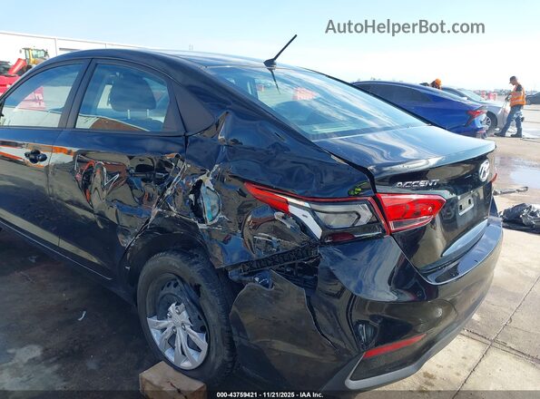 3KPC24A65ME131777 2021 HYUNDAI ACCENT Black Widok z przodu