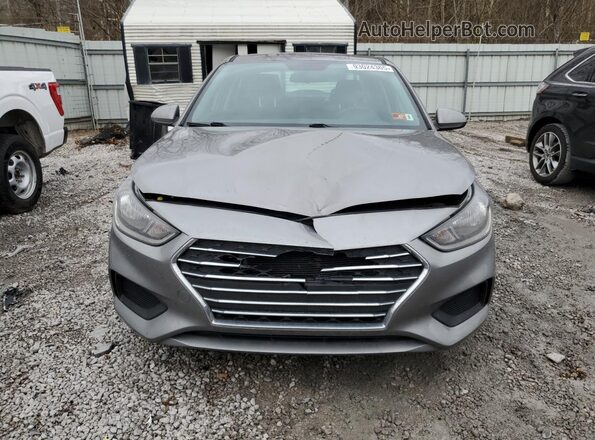 3KPC24A65ME140799 2021 HYUNDAI ACCENT Gray Widok z przodu