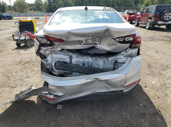 3KPC24A66NE190046 2022 HYUNDAI ACCENT Серебряный Вид сзади