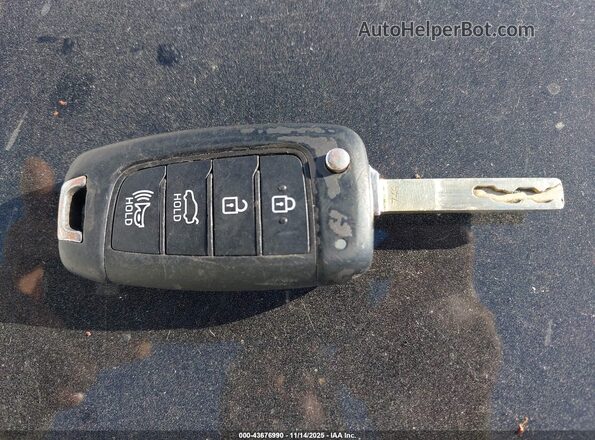 3KPC24A67LE122321 2020 HYUNDAI ACCENT Black Vista del salpicadero