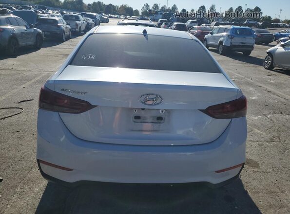 3KPC24A68NE169697 2022 HYUNDAI ACCENT White Вид ззаду