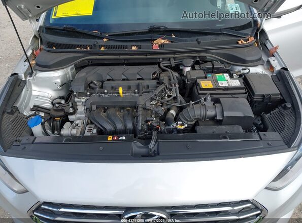 3KPC24A6XNE190048 2022 HYUNDAI ACCENT Серебряный Вид сзади