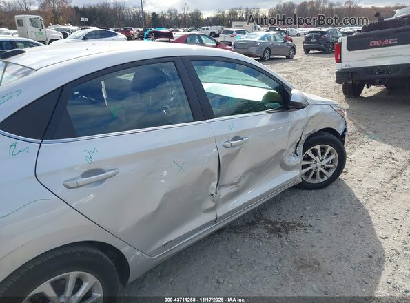 3KPC24A6XNE190048 2022 HYUNDAI ACCENT Серебряный 