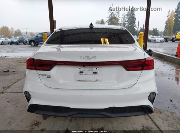 3KPF24AD3NE474813 2022 KIA FORTE White 