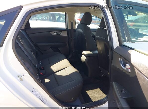 3KPF24AD6LE205976 2020 KIA FORTE Белый Вид наклейки с VIN-кодом