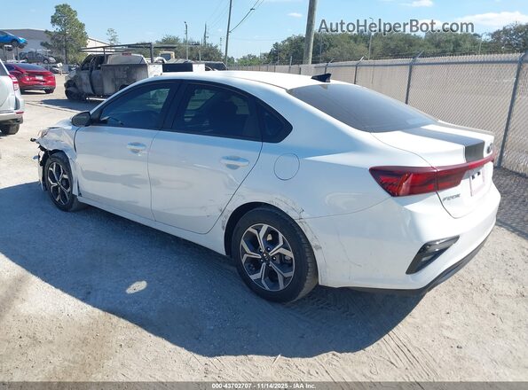 3KPF24AD8ME335131 2021 KIA FORTE White უკანა მარცხენა
