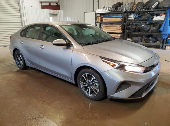 3KPF24ADXPE552135 2023 KIA FORTE Silver 
