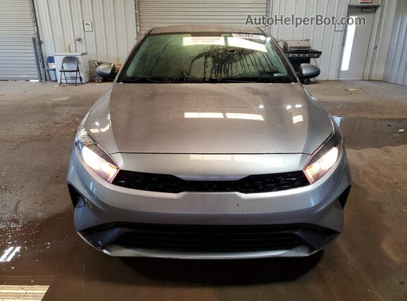 3KPF24ADXPE552135 2023 KIA FORTE Silver Widok naklejki z numerem VIN