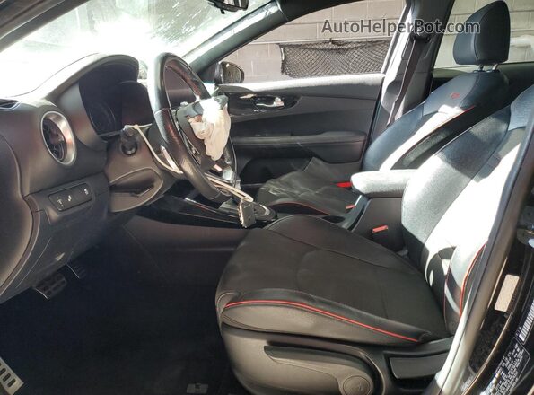 3KPF44AC3NE476353 2022 KIA FORTE Black Widok wnętrza z przodu