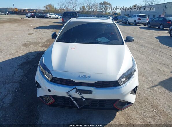 3KPF54AD3NE510331 2022 KIA FORTE White Instrument cluster view