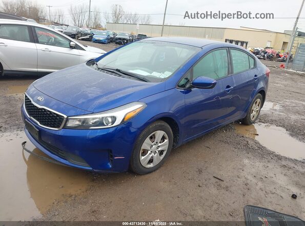 3KPFK4A71HE041635 2017 KIA FORTE Blue წინა მარცხენა ხედი სამი მეოთხედიდან