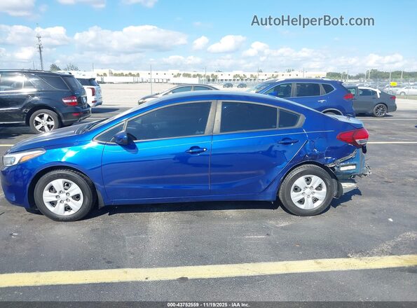 3KPFL4A79HE159767 2017 KIA FORTE Синий 