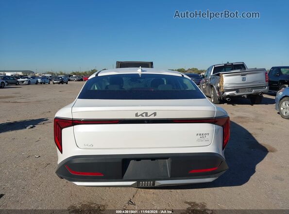 3KPFT4DE7SE132861 2025 KIA K4 White 