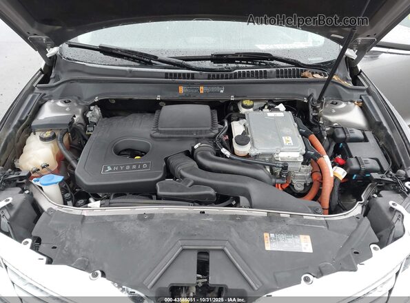 3LN6L2LU0GR627282 2016 LINCOLN MKZ HYBRID Silver Widok z tyłu
