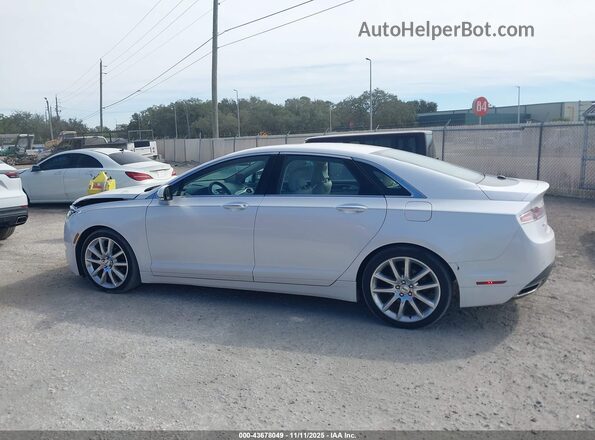 3LN6L2LU7GR632012 2016 LINCOLN MKZ HYBRID White სალონის 360-გრადუსიანი ხედი