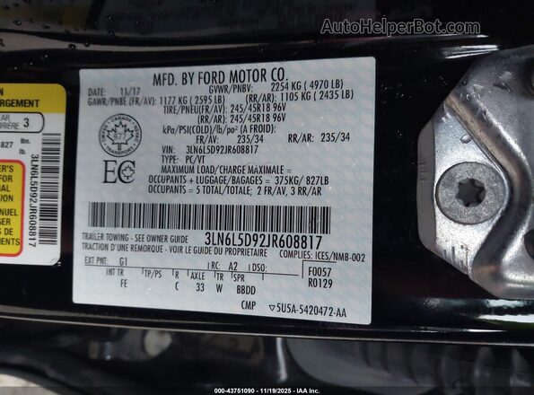 3LN6L5D92JR608817 2018 LINCOLN MKZ Black Engine compartment view