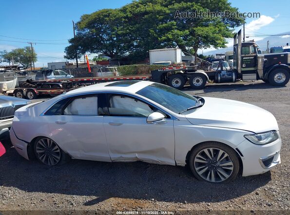 3LN6L5MU7HR630357 2017 LINCOLN MKZ HYBRID White Սարքավորումների վահանակի տեսք