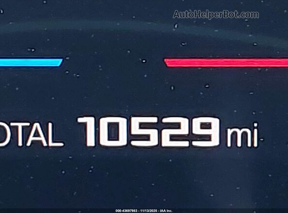 3MF13DM00R8E13288 2024 BMW M2 Light Blue 