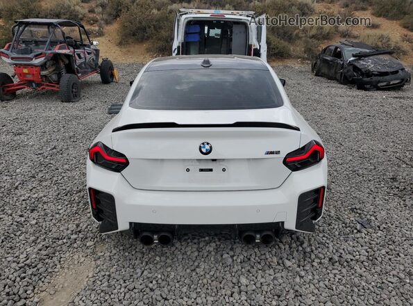 3MF13DM08R8E20280 2024 BMW M2 Белый Вид сзади