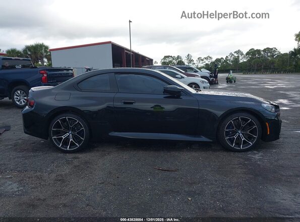 3MF23DM07S8F28870 2025 BMW M2 Black Rear interior view