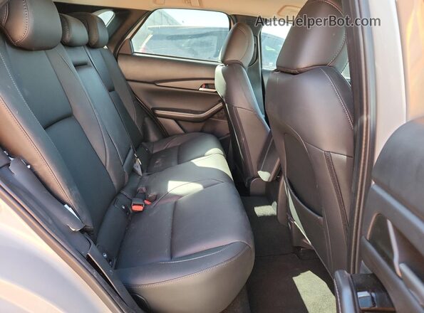 3MVDMBBM4SM755801 2025 MAZDA CX-30 Gray Вид задньої частини салону