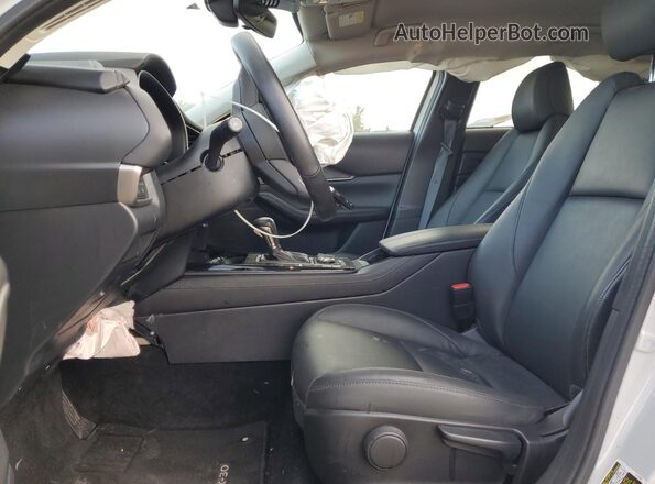 3MVDMBBM5SM772283 2025 MAZDA CX-30 Silver Вид салону спереду