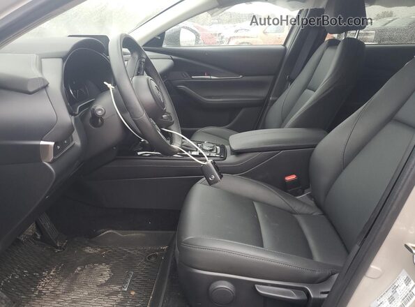 3MVDMBBM9RM680216 2024 MAZDA CX-30 Silver Սալոնի դիմացի տեսք