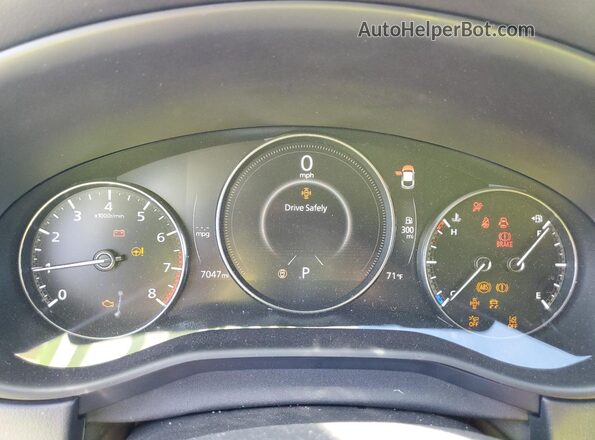 3MVDMBBMXSM795672 2025 MAZDA CX-30 Gray Vista del cuadro de instrumentos