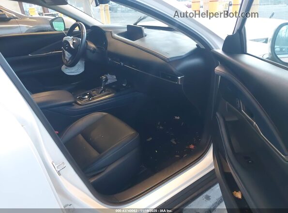 3MVDMBCL2LM112662 2020 MAZDA CX-30 White Widok wnętrza z przodu