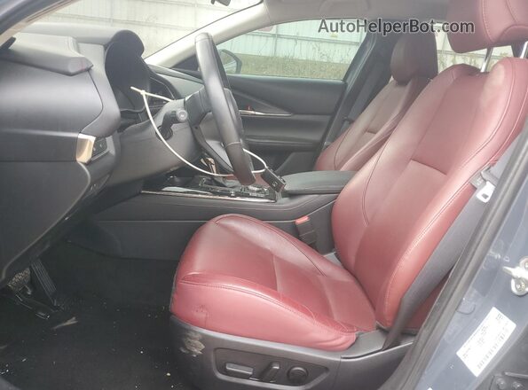3MVDMBCM2RM647332 2024 MAZDA CX-30 Серый Вид салона спереди