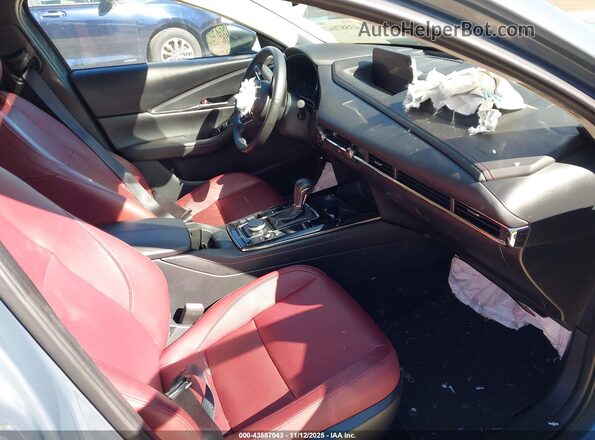 3MVDMBCM5RM650239 2024 MAZDA CX-30 Blue Widok wnętrza z przodu