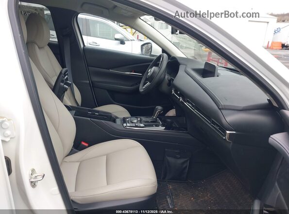3MVDMBCM9PM547130 2023 MAZDA CX-30 White წინა სალონის ხედი