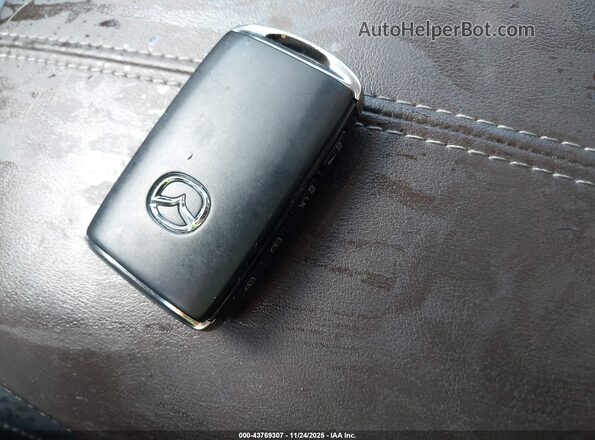 3MVDMBDL5NM445374 2022 MAZDA CX-30 Черный Вид панели приборов