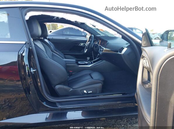 3MW23CM04N8C49097 2022 BMW 2 SERIES Black Widok wnętrza z przodu