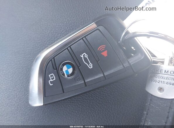 3MW23CM06N8C45441 2022 BMW 2 SERIES White Vista del salpicadero