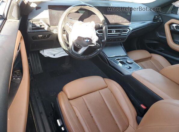 3MW33CM05P8D68526 2023 BMW 2 SERIES Black Widok deski rozdzielczej