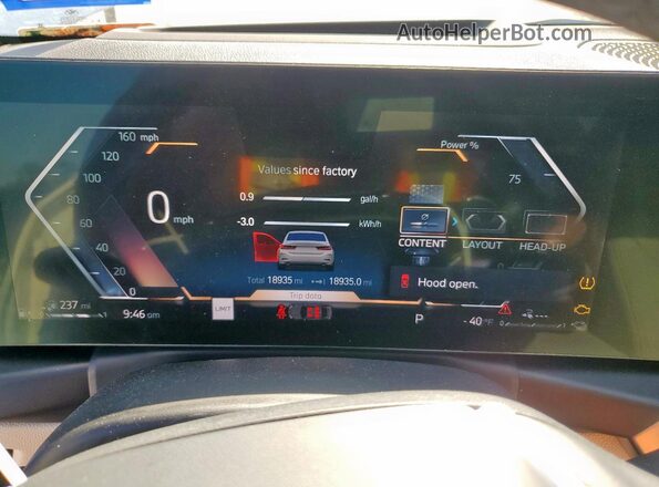 3MW39FF00R8E07829 2024 BMW 3 SERIES White ხელსაწყოთა პანელის ხედი