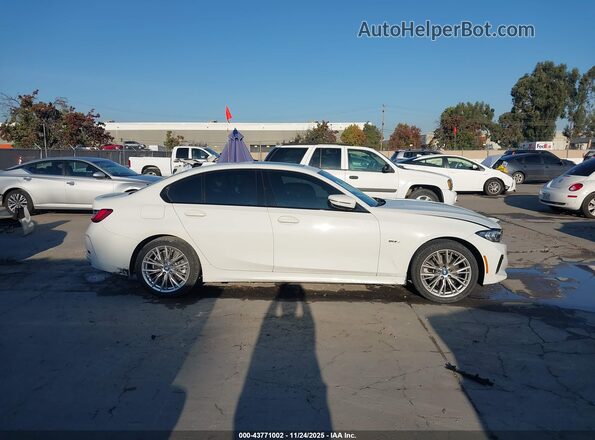 3MW39FF01P8D02245 2023 BMW 7 SERIES Белый Вид задней части салона
