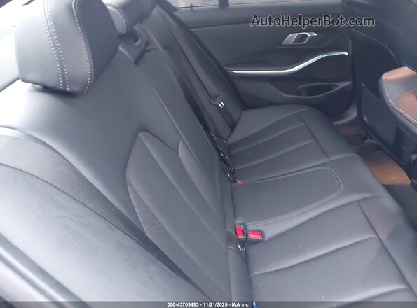 3MW39FF02P8D50269 2023 BMW 3 SERIES Black VIN կոդի պիտակի տեսք